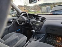 gebraucht Ford Focus 1.6i 16V Ghia