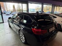 Gebraucht BMW 330 M Sport 258 PS (189 kW) 2017 Kombi