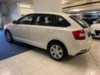 Gebraucht Skoda Rapid Active 110 PS (80 kW) 2016 Weiss Kleinwagen