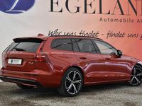 Gebraucht Volvo V60 Ultra 349 PS (256 kW) 2025 Rot Kombi