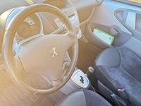 Gebraucht Peugeot 107 68 PS (50 kW) 2009 Kleinwagen