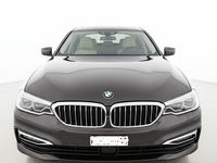 Gebraucht BMW 530 Luxury Line 300 PS (220 kW) 2017