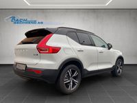 gebraucht Volvo XC40 B4 Benzin Mild Hybrid AWD R-Design Geartronic