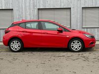 Gebraucht Opel Astra Enjoy 105 PS (77 kW) 2017