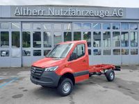 Neu Mercedes Sprinter 190 PS (139 kW) 2025 Rot Van