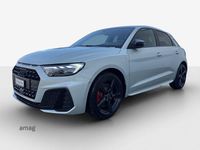 Neu Audi A1 Sportback Attraction 115 PS (84 kW) 2026 Navarrablau metallic  mythosschwarz metallic Kleinwagen