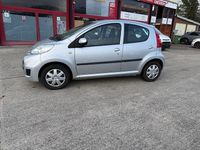 Gebraucht Peugeot 107 68 PS (50 kW) 2010 Kleinwagen