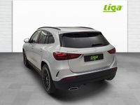 gebraucht Mercedes GLA250 AMG Line 4MATIC