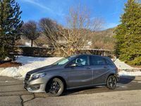 Gebraucht Mercedes B220 Style 177 PS (130 kW) 2017 Grau Van / Kleinbus