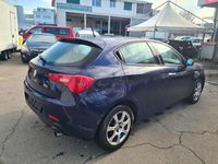 Gebraucht Alfa Romeo Giulietta Distinctive 140 PS (102 kW) 2012 Kleinwagen