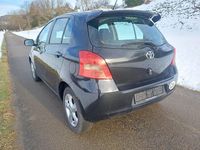 Gebraucht Toyota Yaris Terra 90 PS (66 kW) 2007 Kleinwagen