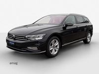 Gebraucht VW Passat Elegance 200 PS (147 kW) 2023 Deepblack perleffekt Kombi