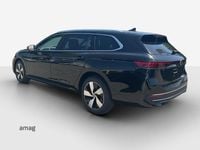 Neu VW Passat Business 150 PS (110 kW) 2025 Grenadill black metallic Kombi