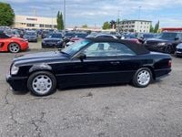 Gebraucht Mercedes E220 150 PS (110 kW) 1994 Cabrio
