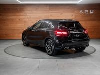 gebraucht Mercedes GLA250 AMG Line 4Matic 7G-DCT