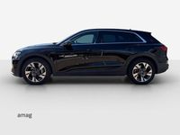Gebraucht Audi e-tron Attraction 230 kW (313 PS) 2021 Brillantschwarz SUV