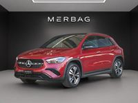Neu Mercedes GLA200 Night 163 PS (119 kW) 2025 Rot SUV