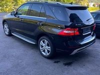 Gebraucht Mercedes ML350 258 PS (189 kW) 2014 SUV