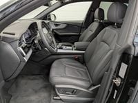 Gebraucht Audi Q8 S-Line 231 PS (169 kW) 2025 SUV
