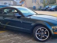 Gebraucht Ford Mustang Premium 320 PS (235 kW) 2009 Grün Coupé