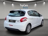 Gebraucht Peugeot 208 Active 82 PS (60 kW) 2015 Kleinwagen