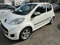 gebraucht Peugeot 107 1.0 Trendy