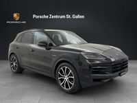 Gebraucht Porsche Cayenne 470 PS (345 kW) 2024 Schwarz SUV