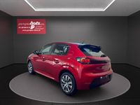 gebraucht Peugeot 208 1.2 PureT Act.P. EAT8