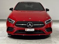 Gebraucht Mercedes A200 AMG line 163 PS (119 kW) 2018 Rot Limousine