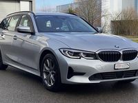 Gebraucht BMW 330 Advantage 258 PS (189 kW) 2019 Kombi