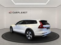 Gebraucht Volvo V60 CC Plus 211 PS (155 kW) 2024 Kombi