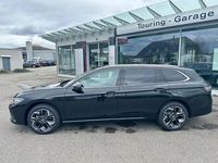 Gebraucht VW Passat Elegance 150 PS (110 kW) 2024 Schwarz Kombi