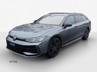 Gebraucht VW Passat R-line 272 PS (200 kW) 2024 Kombi