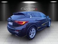 gebraucht Infiniti Q30 2.2d Luxe Black Edition DCT AWD