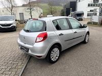 Gebraucht Renault Clio II 103 PS (75 kW) 2011 Kleinwagen