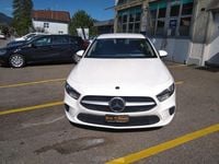 Gebraucht Mercedes A180 116 PS (85 kW) 2019 Limousine