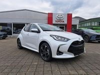 Neu Toyota Yaris Hybrid Premium 130 PS (95 kW) 2025