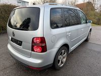 Gebraucht VW Touran Trendline 140 PS (102 kW) 2007 Van / Kleinbus