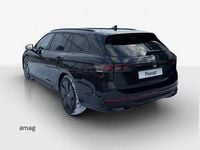 Neu VW Passat R-line 192 PS (141 kW) 2025 Grenadill black metallic Kombi