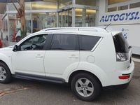 gebraucht Mitsubishi Outlander 2.4 Instyle Automat 4x4 7-Sitzer