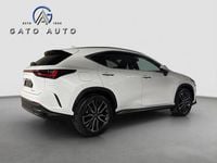Neu Lexus NX450h+ E-FOUR 309 PS (227 kW) 2025 SUV