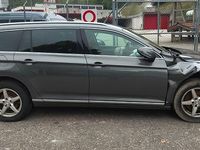 Gebraucht VW Passat Highline 190 PS (139 kW) 2015 Kombi