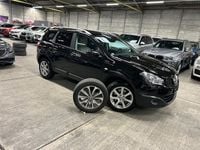 Gebraucht Nissan Qashqai +2 Tekna 141 PS (103 kW) 2010 SUV