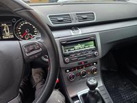 Gebraucht VW Passat Highline 160 PS (117 kW) 2011 Kombi