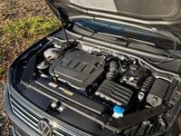 Gebraucht VW Passat Elegance 200 PS (147 kW) 2021