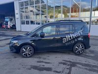 Gebraucht Mercedes T180 Style 116 PS (85 kW) 2025 Schwarz Van / Kleinbus