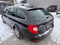 Gebraucht Skoda Superb Ambition 140 PS (102 kW) 2011 Kombi