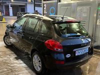 Gebraucht Renault Clio II 101 PS (74 kW) 2010