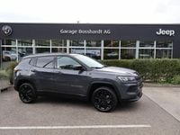 Neu Jeep Compass North 131 PS (96 kW) 2025 Grau SUV