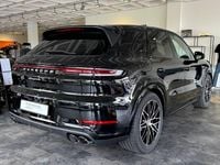 Gebraucht Porsche Cayenne 470 PS (345 kW) 2025 SUV